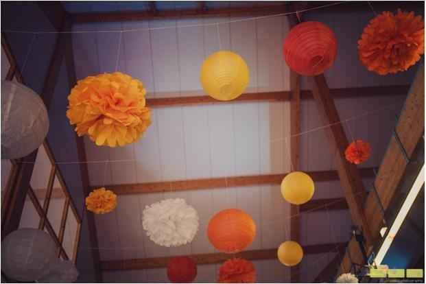 le plafond de la salle 