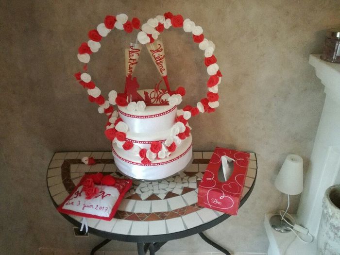 Faux wedding cake - 1