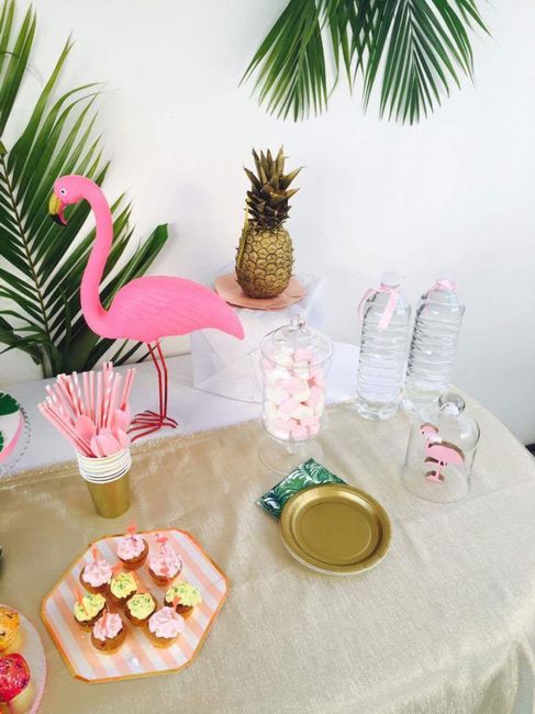 Manger un ananas bombé d'or??? 🍍🤔🤔🤔 - 1
