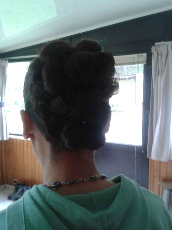 CHIGNON A BOUCLETTES