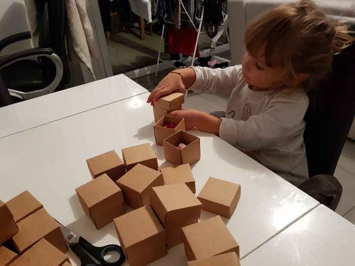  J-10   Plan de table et dragées ça avancent - 4