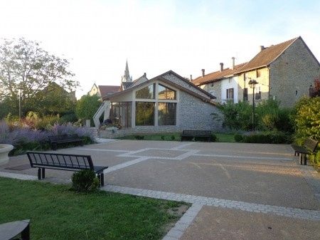 exterieur salle des fêtes 1