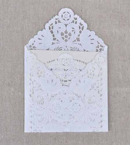 Enveloppe effet dentelle