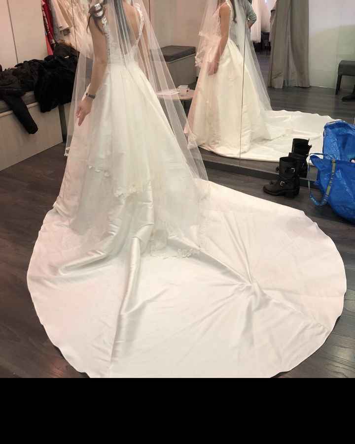 Avec ou sans ... Traîne ! 👰 - 1