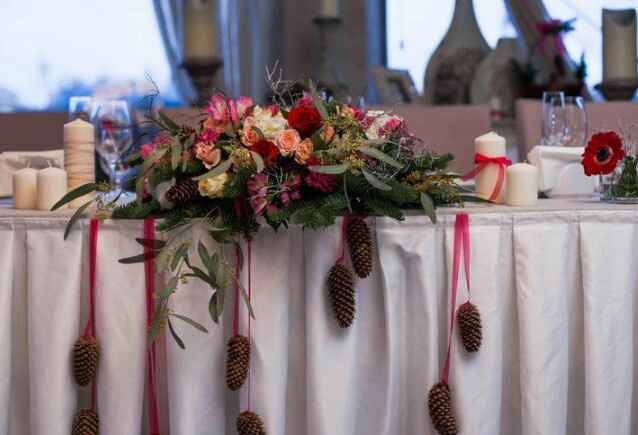 Inspiration pomme de pin pour les mariages d'automne et hiver - 7