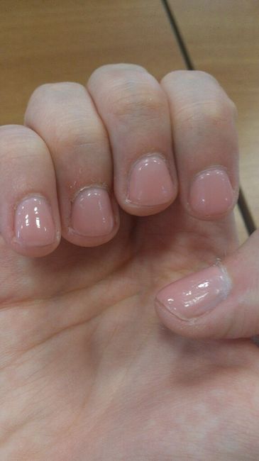 Dilemme pour mes ongles - 2