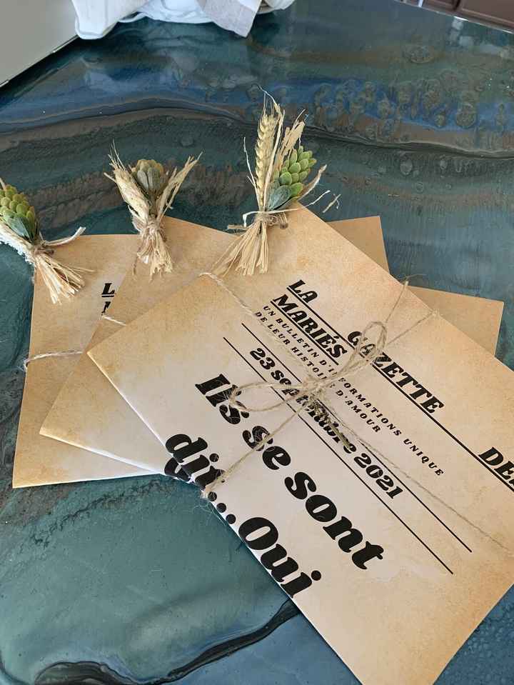 Déco livre d'or et gazette - 2