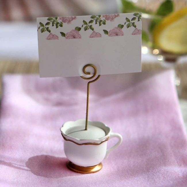 Idée support numéro de table thème chic à l'anglaise 5