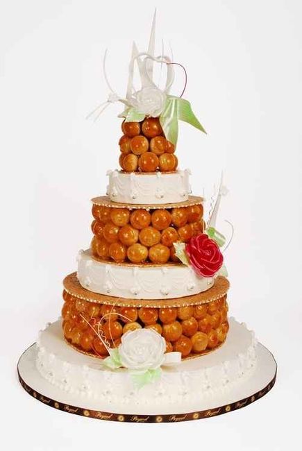 Pièce montée ou wedding cake ? 1