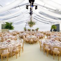 Tente blanche ou tente cristal? - 1