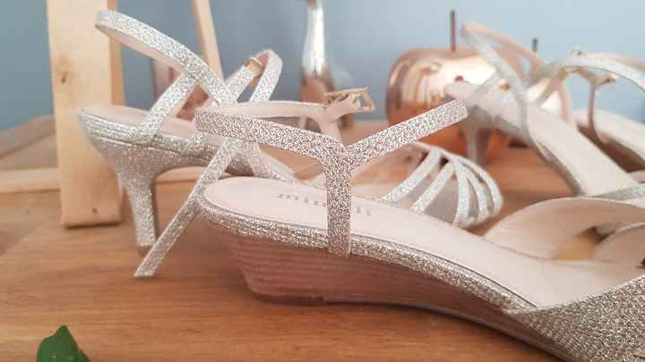 Pink Paradise vs Minelli - 3