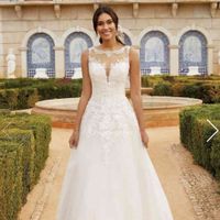 Choisis la robe de tes rêves sur notre catalogue 👰 - 1