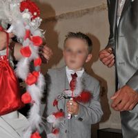 bouquet mariage et porte alliances