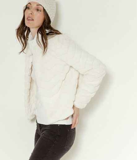 Vente camaieu, veste façon fourrure - 1
