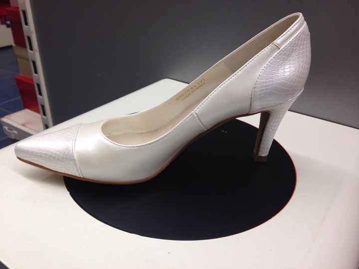 Chaussures blanches - 1