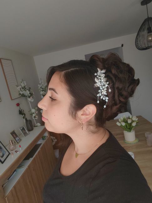 Essaie mariage numéro deux nouvelle coiffeuse! 3