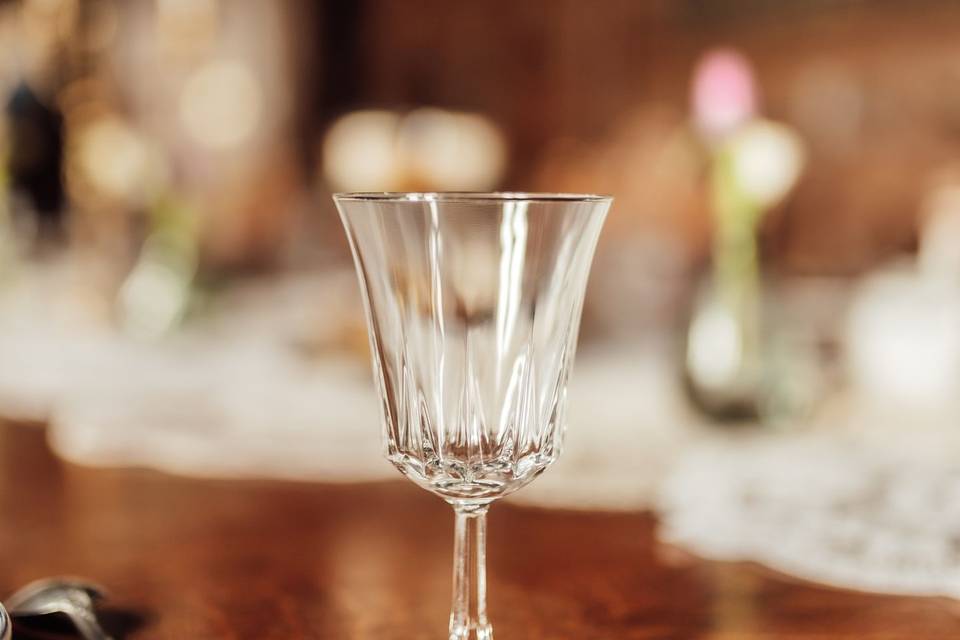 Verre à vin dépareillé