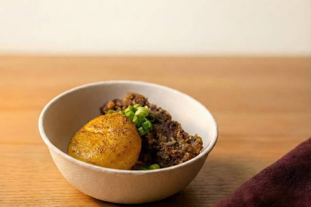 Gnocchi et crumble olive noir