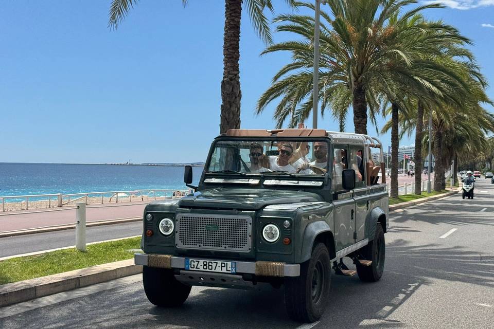 Sur la promenade des Anglais