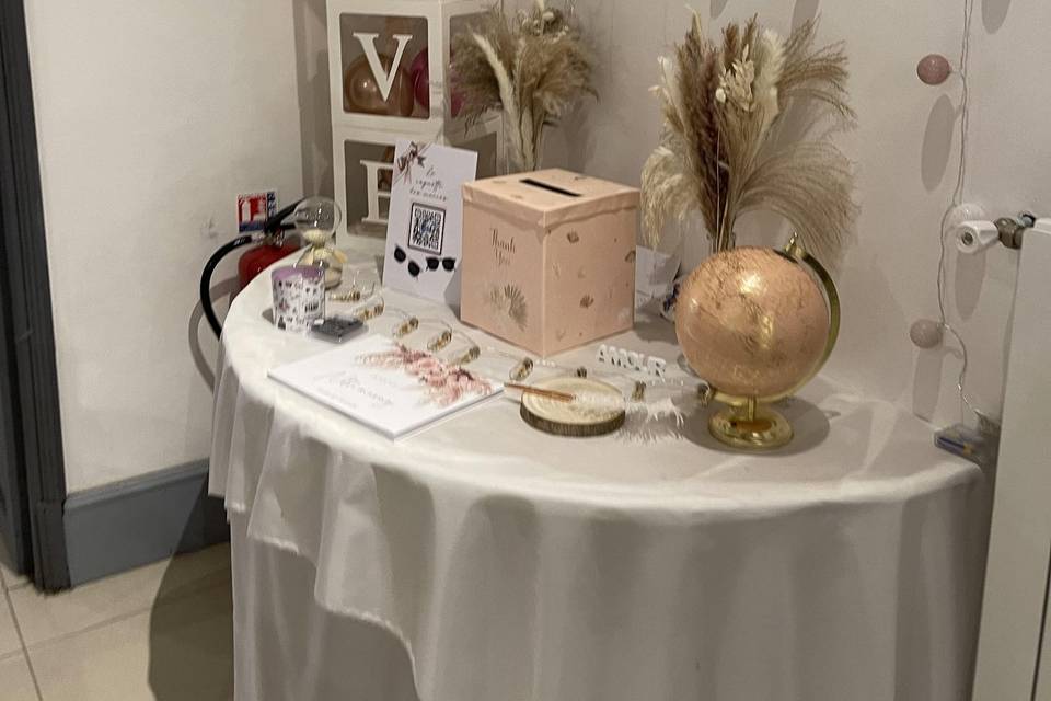 Urne et livre d'or
