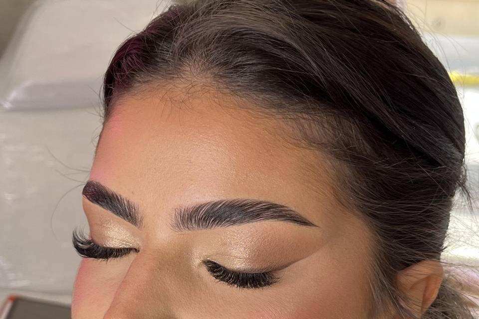 Glam beauty