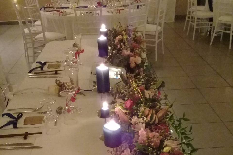 Table d'honneur autre style