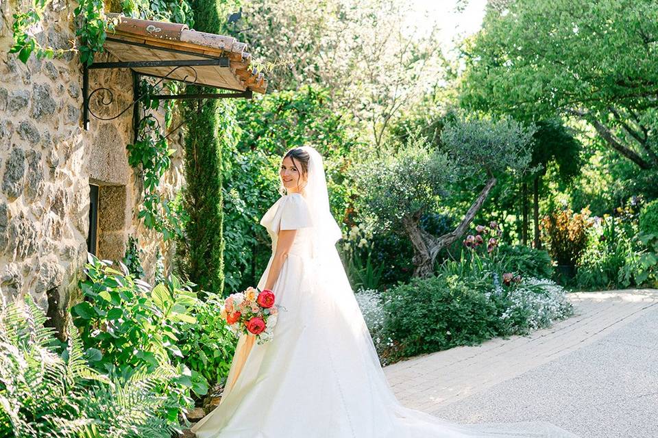 L et sa robe
