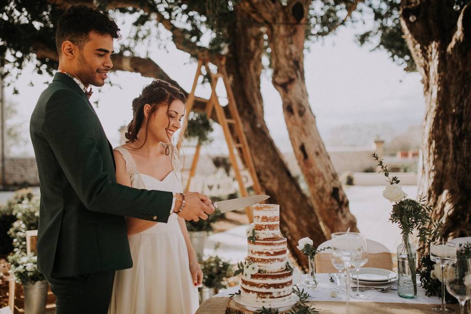 Naked cake floral