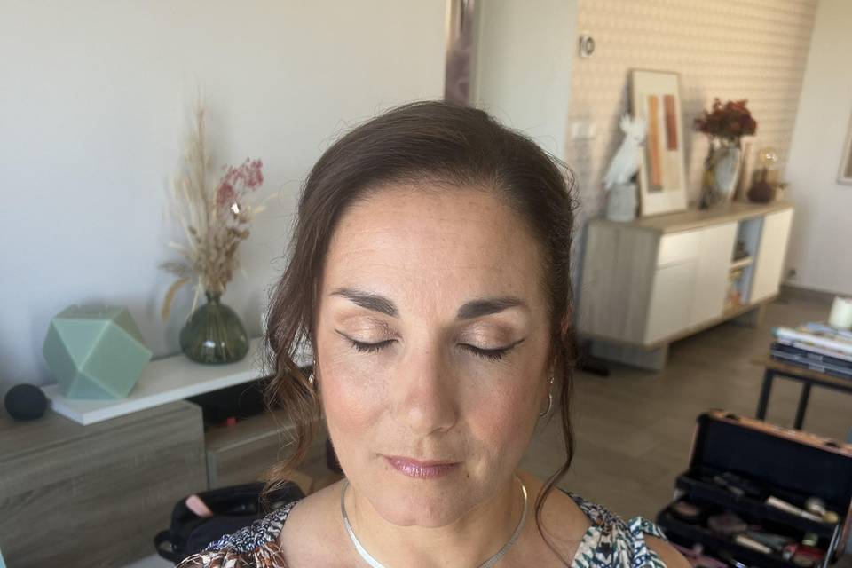 Make up maman