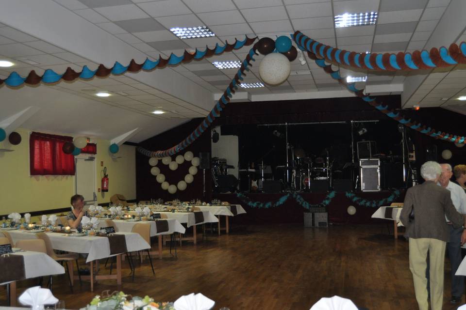 Mariage turquoise chocolat table