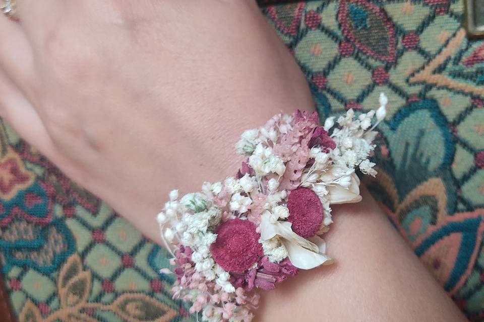 Bracelets éternels fleuris