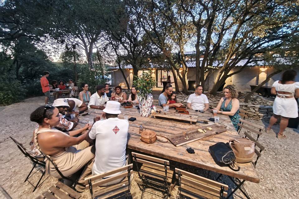Table conviviale