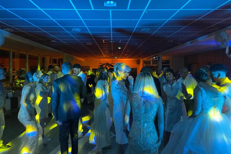 Dance-Floor