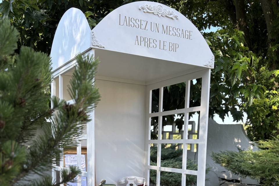 Cabine téléphonique