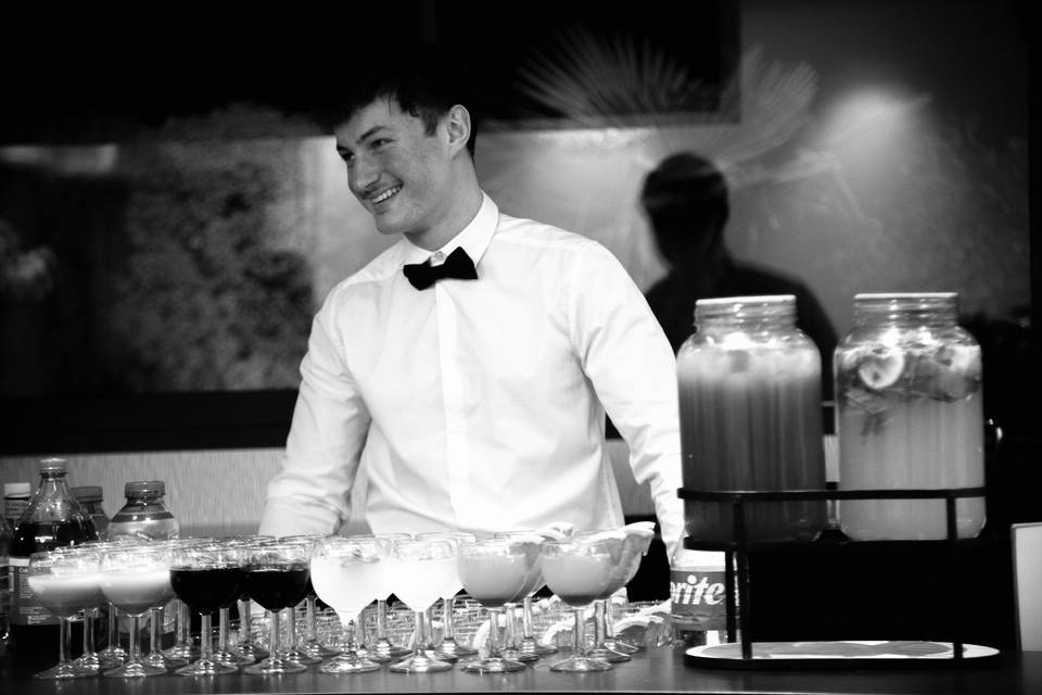 Bar à cocktails 110125