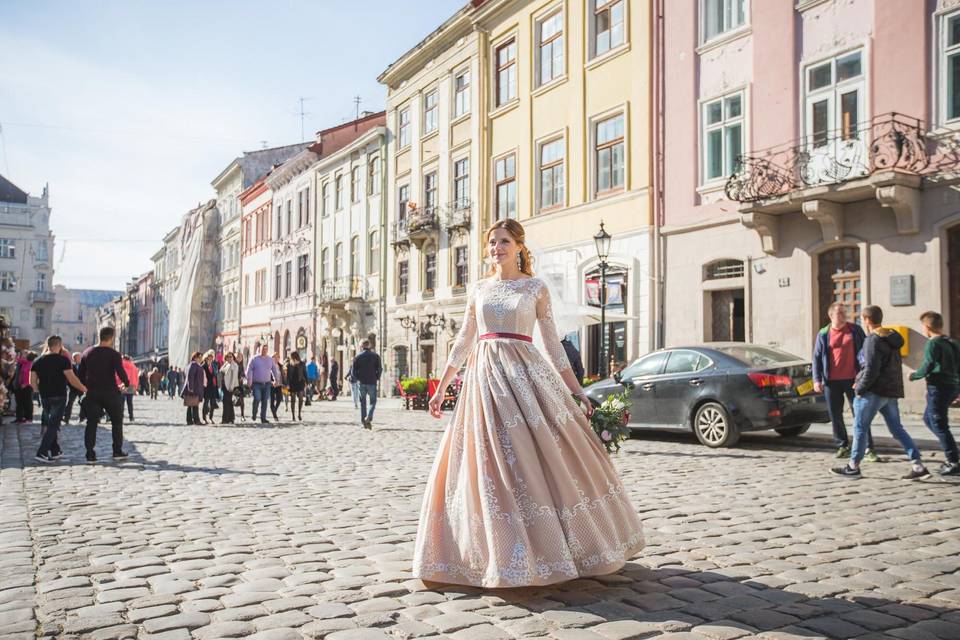 Yuri et Solomiya à Lviv Ville