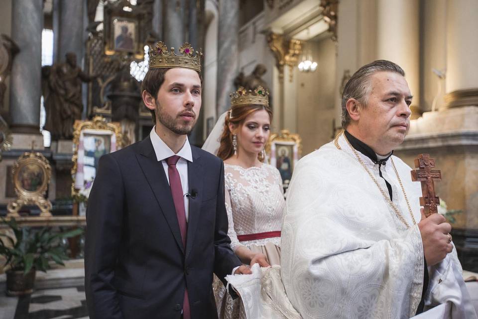 Yuri et Solomiya à Lviv Eglise