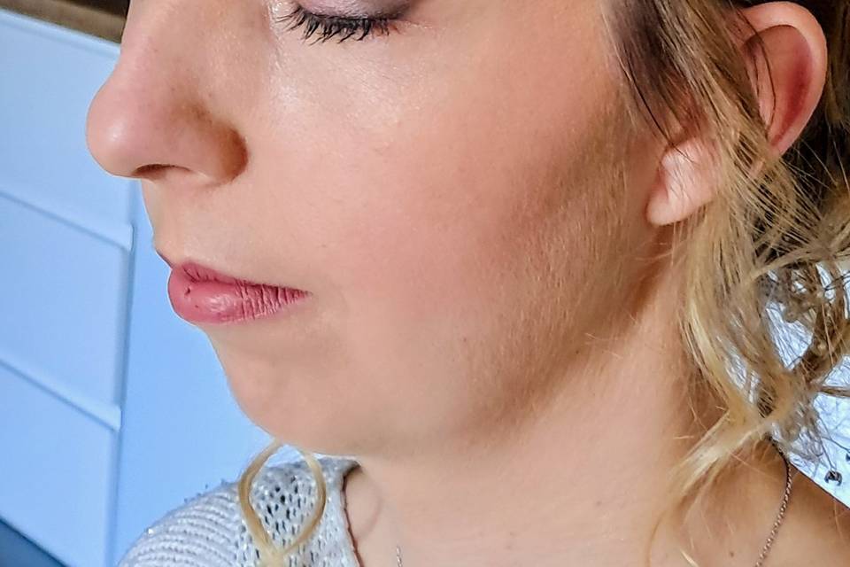 Maquillage mariée léger