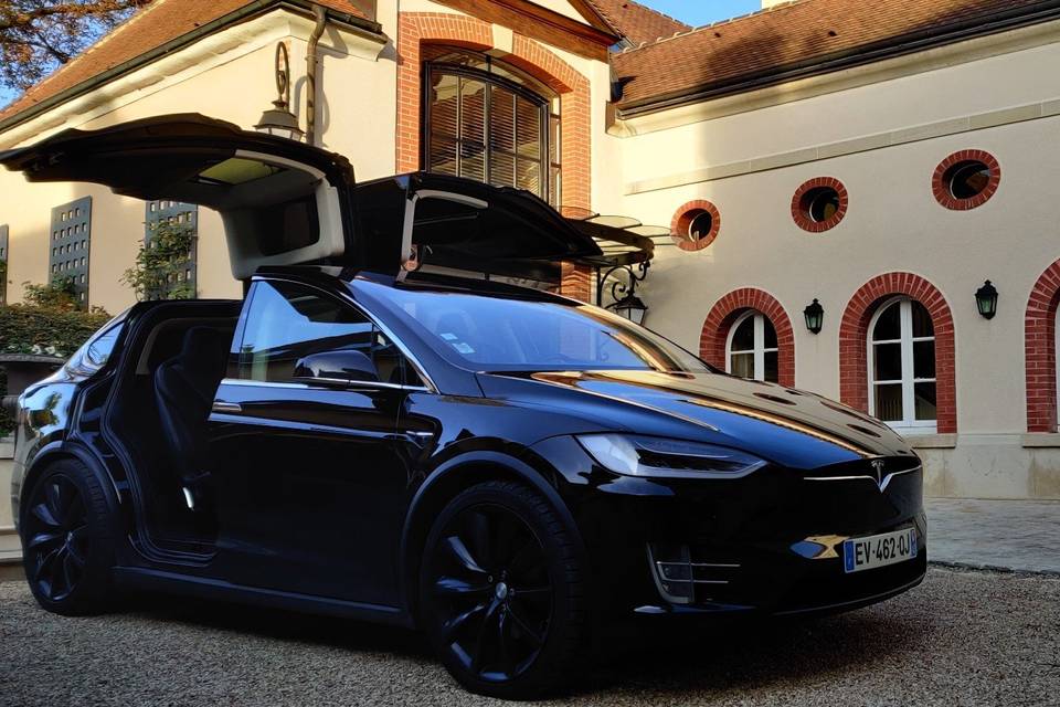 Tesla model x