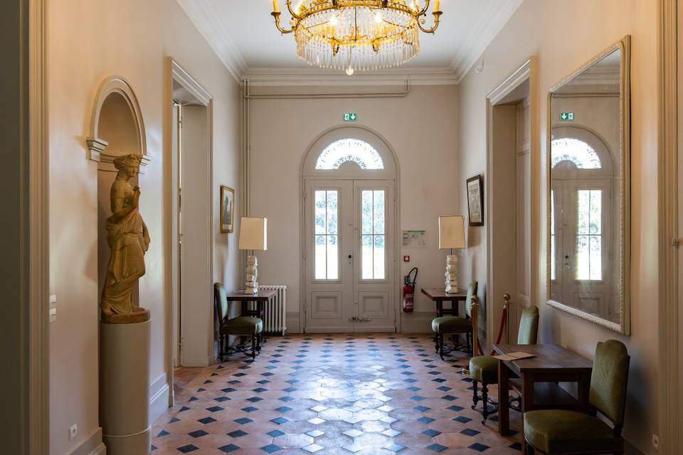 Vestibule