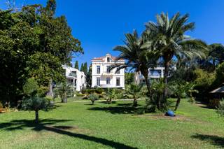 Les Jardins d'Arlias by la Villa Alexandra