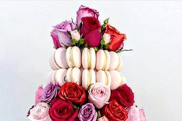 Pièce-montée de macarons