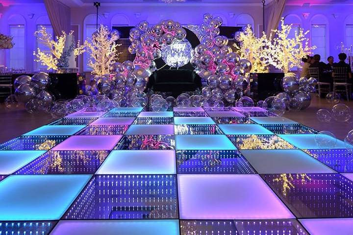 Luxia Event