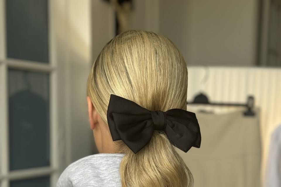 Hair and makeup by Olivia Can
