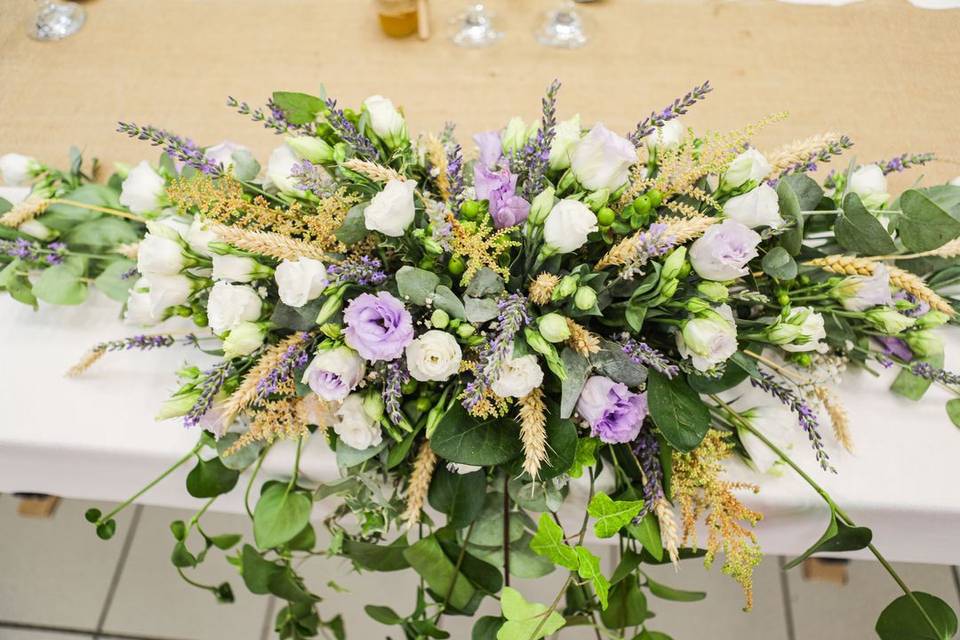 Centre table fleurs fraîches