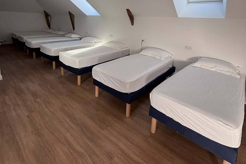 Dortoir 15 lits grand gîte