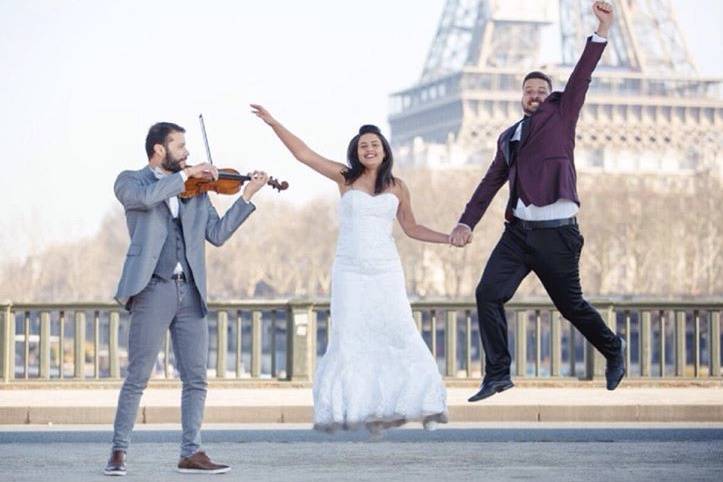 Violinist Paris