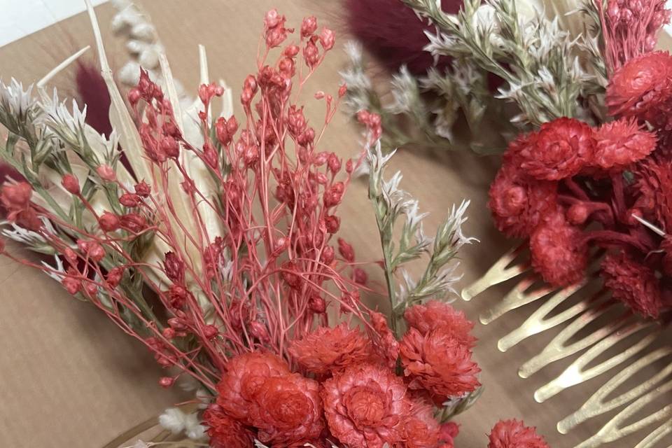 Barette en fleurs séchées