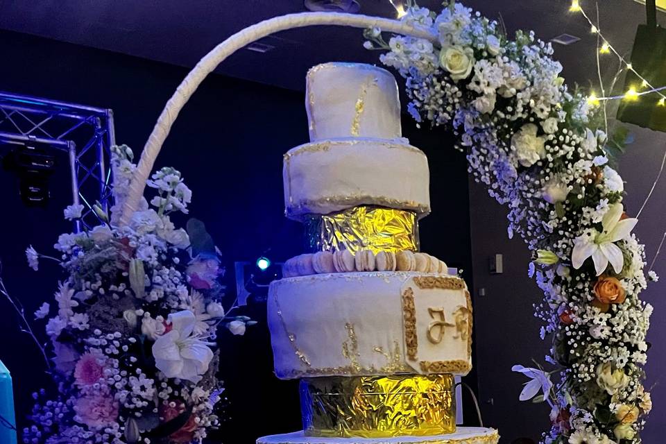 Décoration de pièce montée