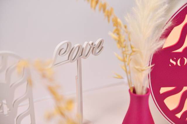 Cake topper
